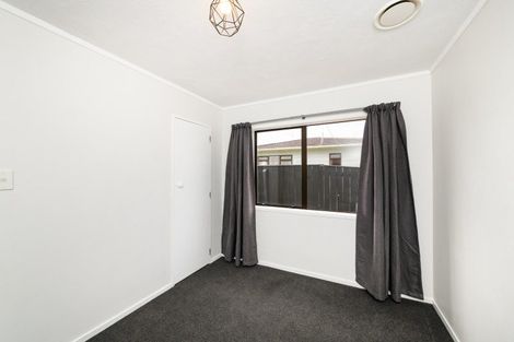 Photo of property in 27 Mcleavey Drive, Kelvin Grove, Palmerston North, 4414
