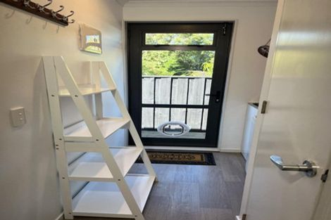 Photo of property in 28 Railway Terrace East, Glentunnel, Sheffield, 7673