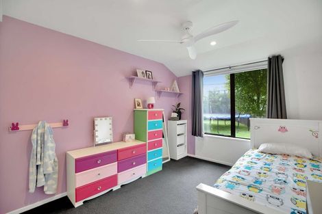 Photo of property in 8 Duggan Close, Rolleston, 7614