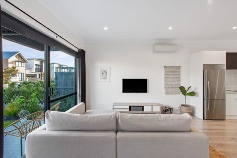 Photo of property in 7 Grey Warbler Road, Hobsonville, Auckland, 0616