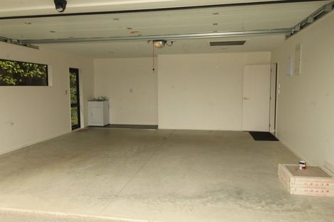 Photo of property in 19 Eastview Crescent, Stanmore Bay, Whangaparaoa, 0932