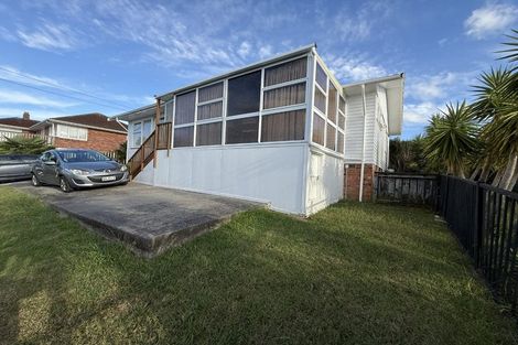 Photo of property in 63 Shoreham Street, Avondale, Auckland, 0600