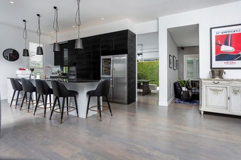 Photo of property in 1 Arthur Crescent, Hauraki, Auckland, 0622