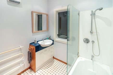 Photo of property in 132 Surrey Street, Forbury, Dunedin, 9012