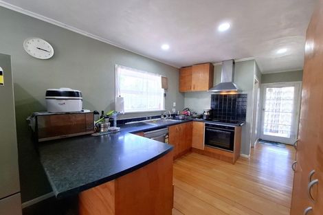 Photo of property in 78 Swanson Road, Henderson, Auckland, 0610
