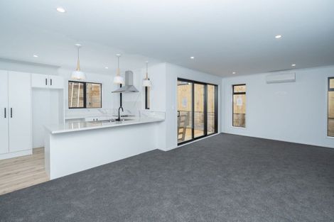 Photo of property in 2/44 Glenview Terrace, Glenview, Hamilton, 3206