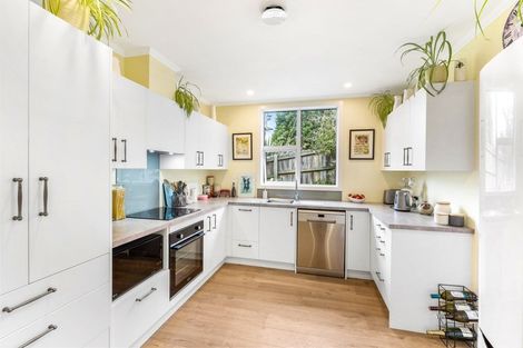 Photo of property in 25 Beach Street, Waikouaiti, 9510