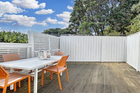 Photo of property in 15a Onslow Road, Khandallah, Wellington, 6035