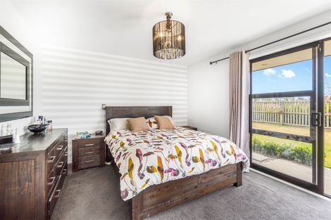 Photo of property in 76 Beaumont Drive, Rolleston, 7614