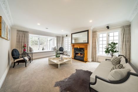 Photo of property in 29 Padnell Crescent, Paparangi, Wellington, 6037