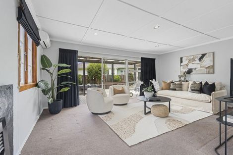 Photo of property in 3 London Terrace, Welbourn, New Plymouth, 4312