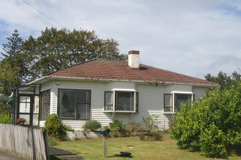 Photo of property in 1/7 Pine Street, New Lynn, Auckland, 0600
