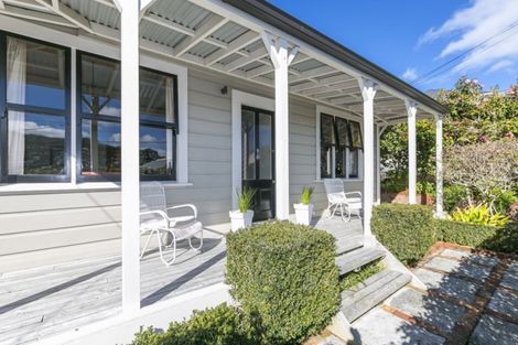 Photo of property in 39 Hanover Street, Wadestown, Wellington, 6012