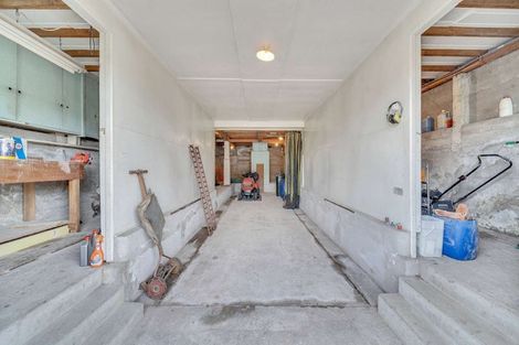 Photo of property in 12 Oxford Street, Holmes Hill, Oamaru, 9401