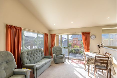 Photo of property in 10 Park Road, Greenmeadows, Napier, 4112
