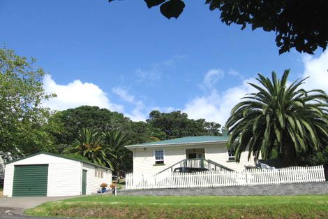 Photo of property in 15 Ostend Road, Ostend, Waiheke Island, 1081