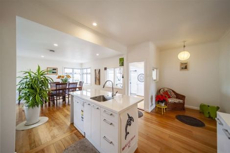 Photo of property in 18 Alpers Terrace, Marewa, Napier, 4110