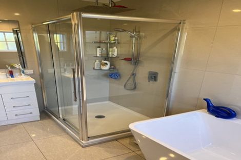 Photo of property in 117 Porritt Avenue, Chatswood, Auckland, 0626