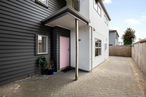 Photo of property in 12d Cameron Road, Hamilton East, Hamilton, 3216