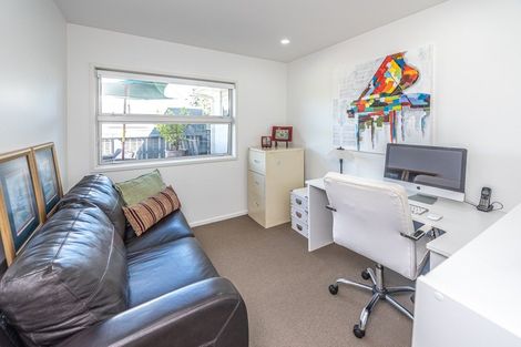 Photo of property in 16 Egmont Street, Patea, 4520