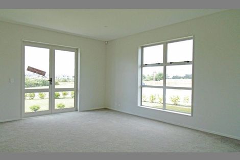 Photo of property in 24 Kaimanawa Road, Karaka, Papakura, 2113