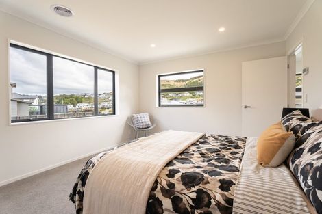 Photo of property in 34a Rochdale Drive, Churton Park, Wellington, 6037