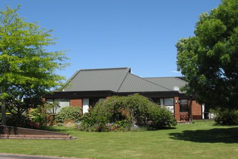 Photo of property in 17 Mansfield Drive, Kaiapoi, 7630