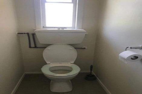 Photo of property in 2/306 Beach Road, Campbells Bay, Auckland, 0630