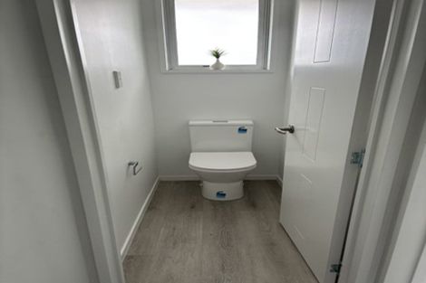 Photo of property in 4b Brentwood Street, Parklands, Christchurch, 8083