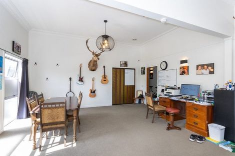 Photo of property in 24 Waikoukou Valley Road, Waimauku, 0812