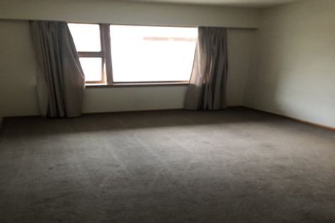 Photo of property in 122 Estuary Road, South New Brighton, Christchurch, 8062