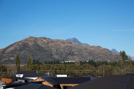 Photo of property in 18 Cumberland Road, Lower Shotover, Queenstown, 9304