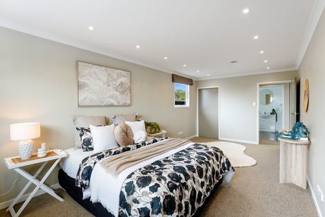 Photo of property in 12 Gavin Road, Raumati Beach, Paraparaumu, 5032