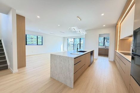 Photo of property in 12a Gordon Avenue, Milford, Auckland, 0620