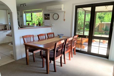 Photo of property in 405 Avonhead Road, Avonhead, Christchurch, 8042