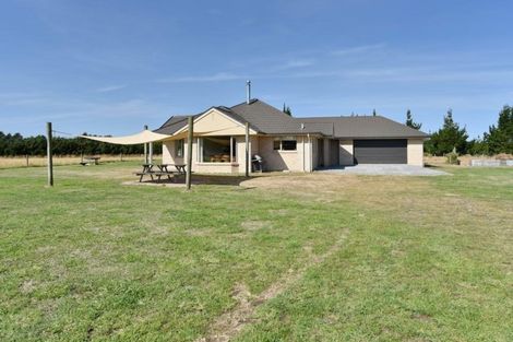 Photo of property in 2573 South Eyre Road, Eyrewell, Rangiora, 7476