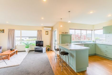 Photo of property in 6 Rifleman Lane, Paraparaumu Beach, Paraparaumu, 5032