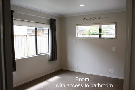 Photo of property in 2c Edmund Hillary Avenue, Papakura, 2110