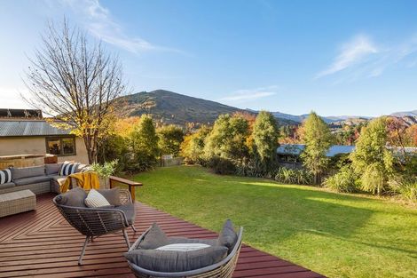 Photo of property in 38 Mcchesney Road, Arthurs Point, Queenstown, 9371