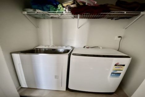 Photo of property in 4d Gadsby Place, Hamilton East, Hamilton, 3216