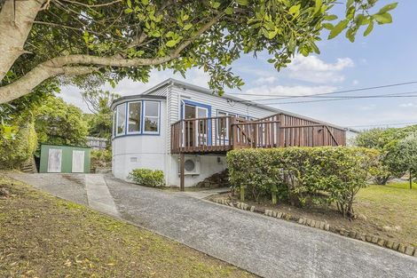 Photo of property in 33 Bankot Crescent, Ngaio, Wellington, 6035
