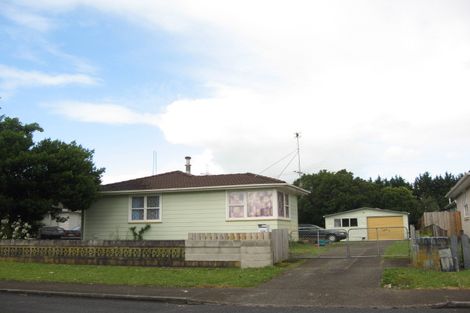 Photo of property in 129 Chichester Drive, Rosehill, Papakura, 2113
