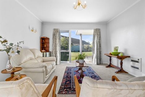 Photo of property in 3 Dules Walk, Taradale, Napier, 4112