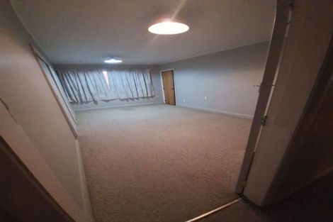 Photo of property in 27a Wallath Road, Westown, New Plymouth, 4310