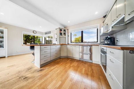 Photo of property in 8 Indus Place, Half Moon Bay, Auckland, 2012