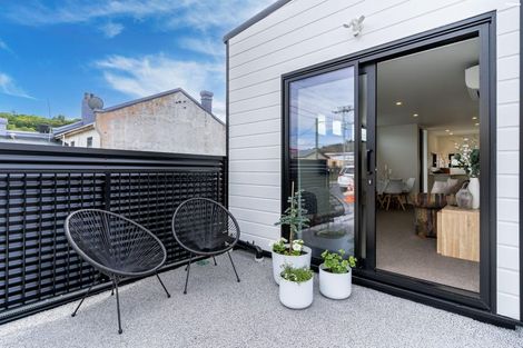 Photo of property in 1 Thorn Street, Caversham, Dunedin, 9012