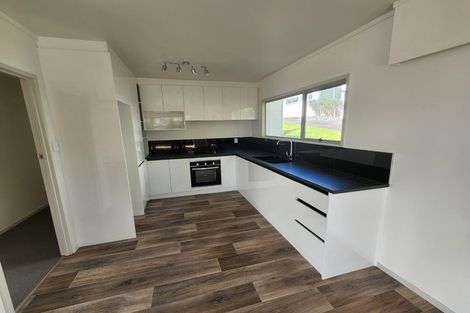 Photo of property in 1/38 Beulah Avenue, Rothesay Bay, Auckland, 0630