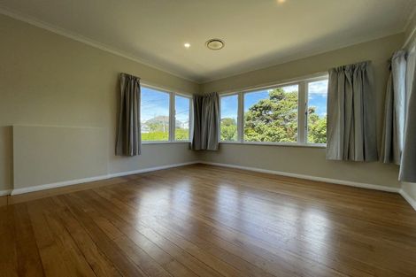 Photo of property in 69 Woodland Road, Johnsonville, Wellington, 6037