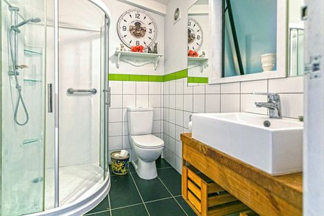 Photo of property in 15 Puriri Place, Tuateawa, Coromandel, 3583