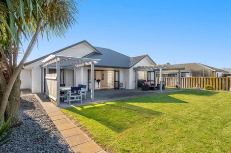 Photo of property in 5 Bree Court, Papamoa Beach, Papamoa, 3118